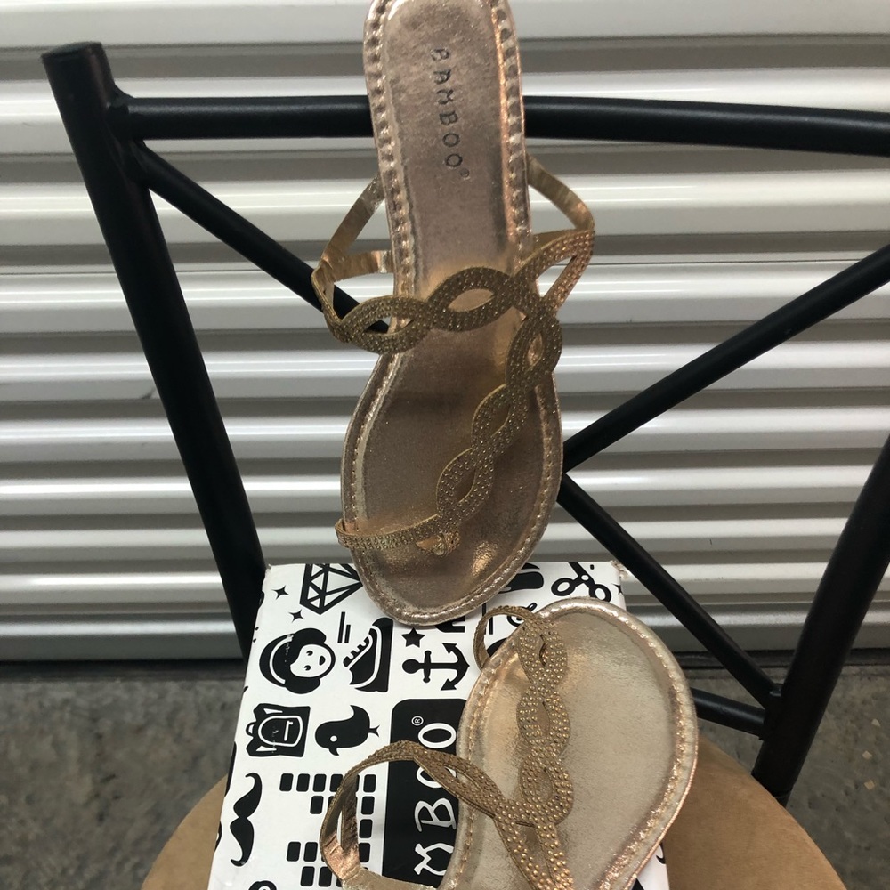 Bamboo Sandals. Size 7.5